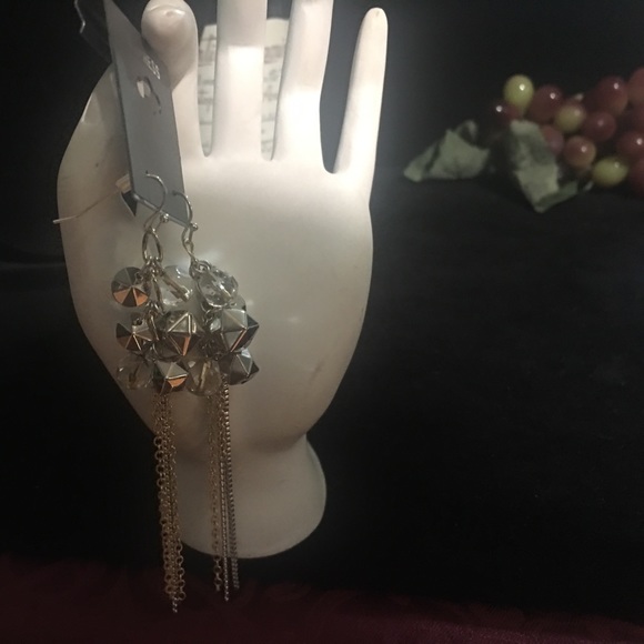 Express Silver and gold cluster dangle earrings - Picture 3 of 5