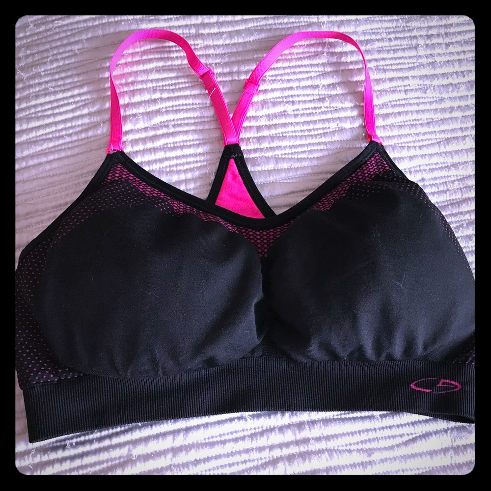 Sports bra