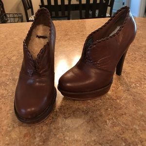 Ugh Brown Leather Heels