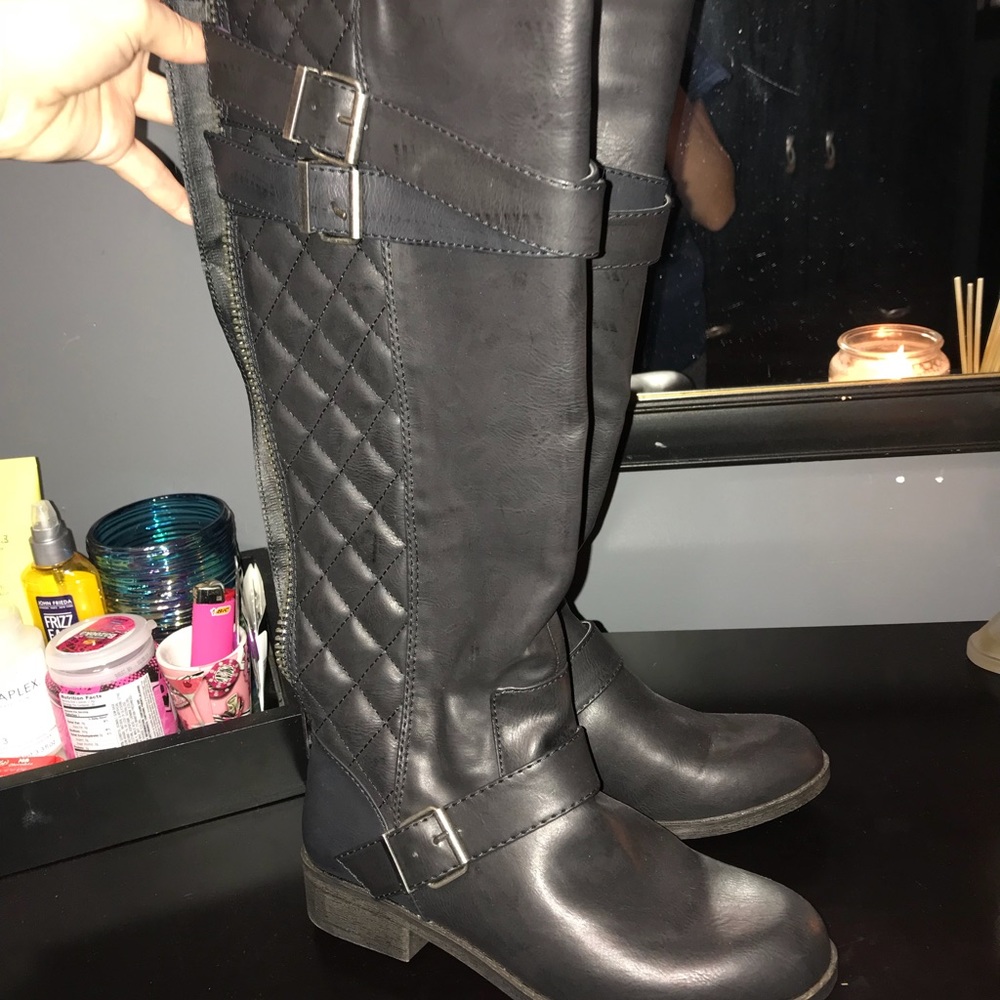 Black riding boots