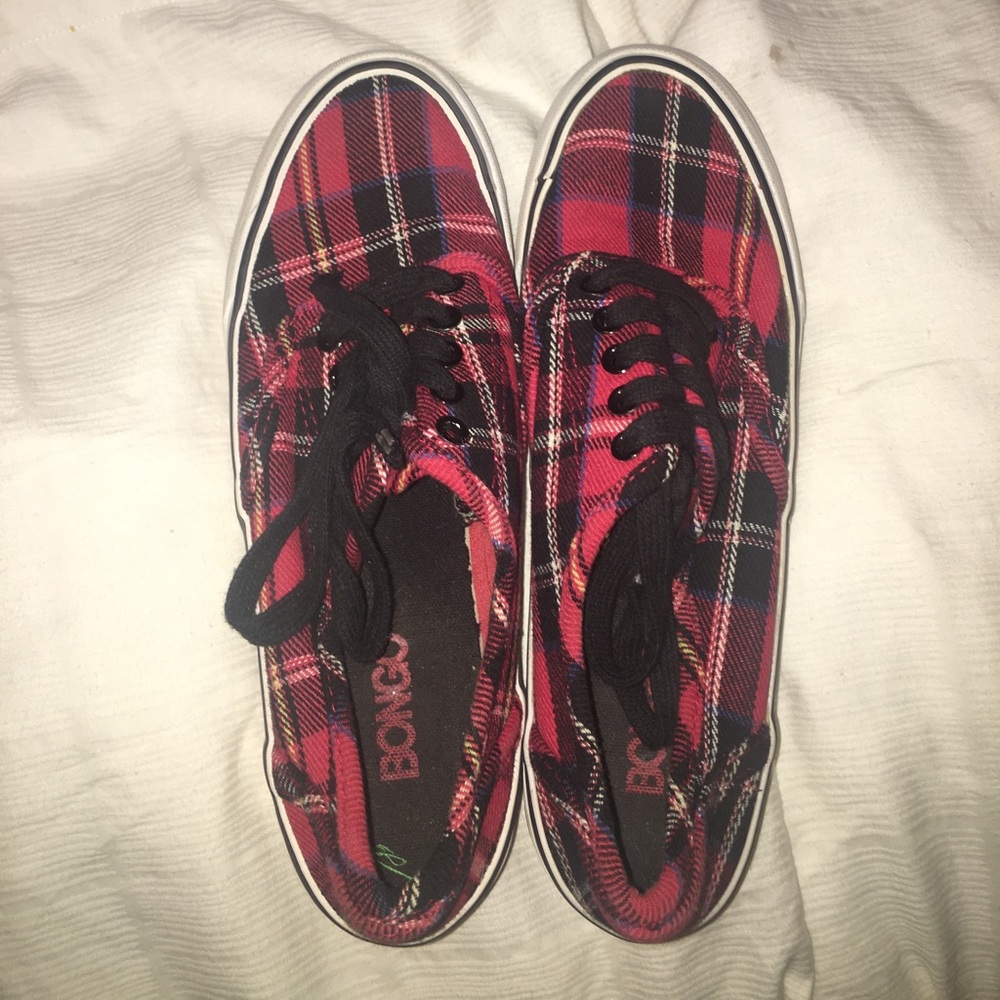 PLAID SKATE SNEAKERS