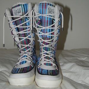 COACH Signature Winter Boots Tartan Plaid Quilted