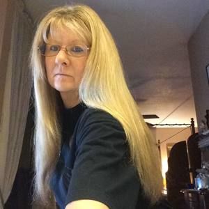 Meet your Posher, Carol