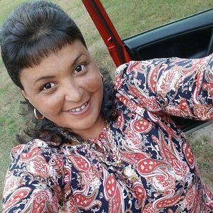 Meet your Posher, Tonya