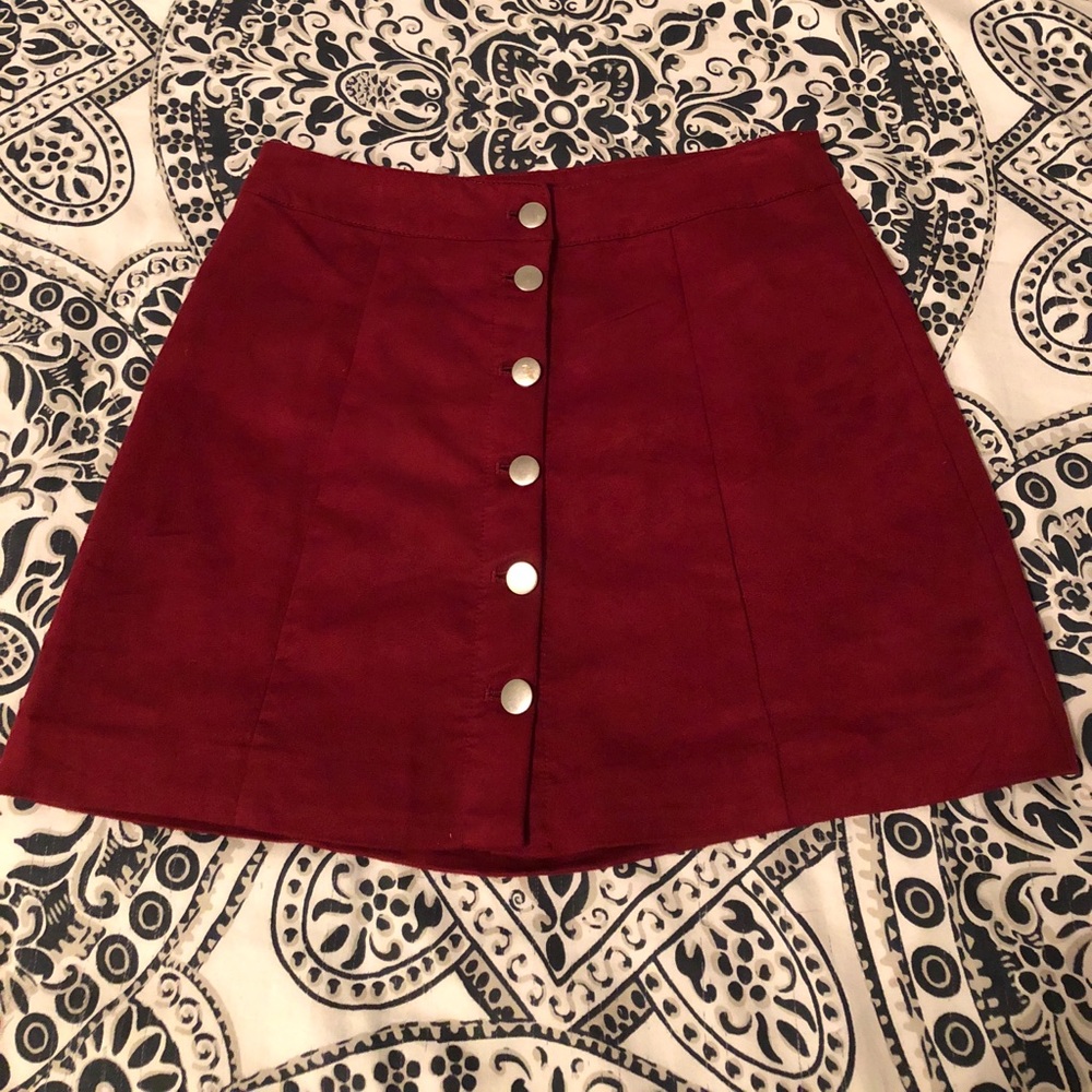 Faux-suede maroon skirt