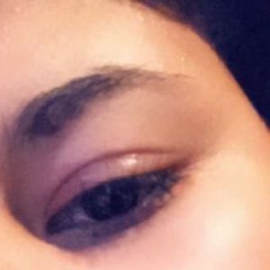 Meet your Posher, Camaron