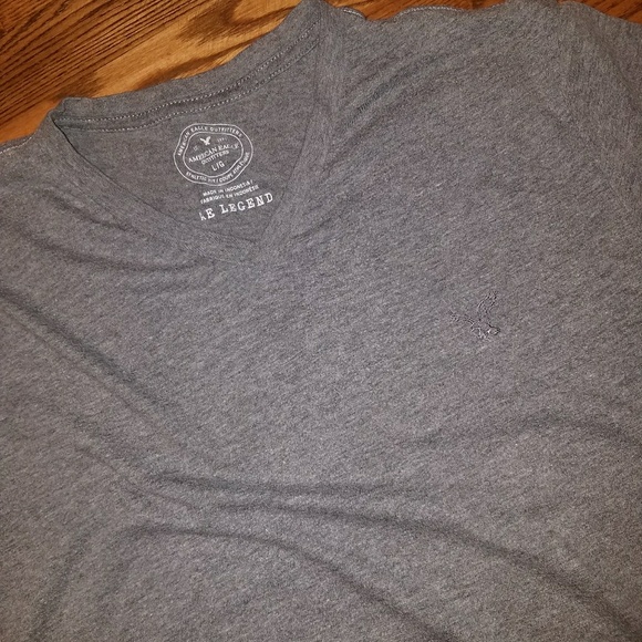 American Eagle T-Shirt Size L - Picture 1 of 2