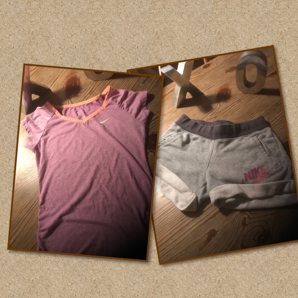 💞Nike Girls Tee & Shorts💕 Size Small