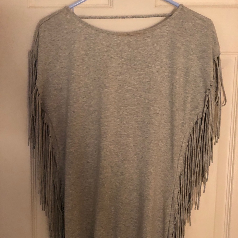 Lulus fringe t shirt