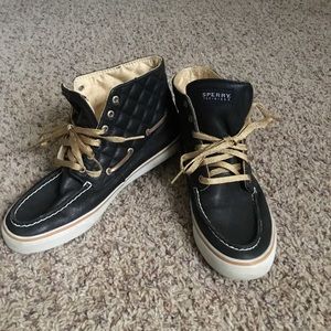 🖤💛Black sperry high tops LIKE NEW
