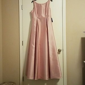 Adrianna Papell formal dress