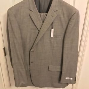 New. Pronto Uomo Suit.