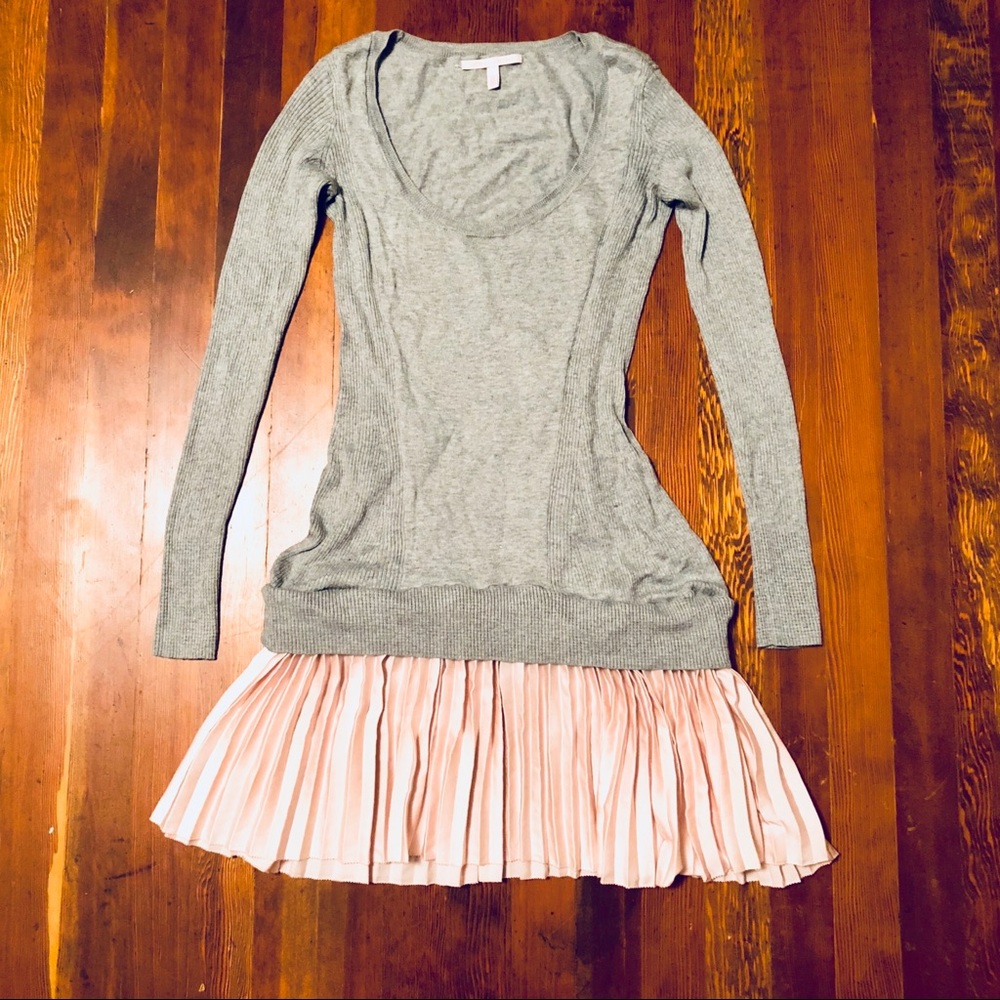 Victoria Secret Sweater/ Skirt ⚡️
