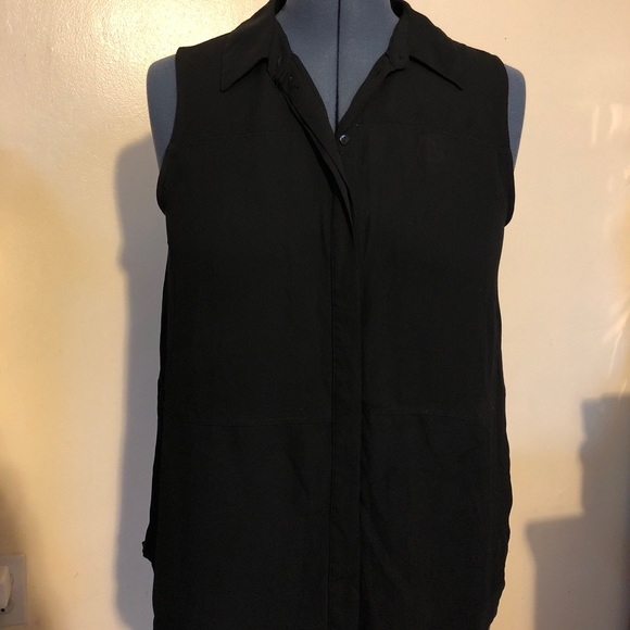 Mossimo women’s sleeveless button top - L - Picture 1 of 4