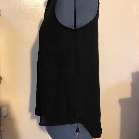 Mossimo women’s sleeveless button top - L - Picture 3 of 4