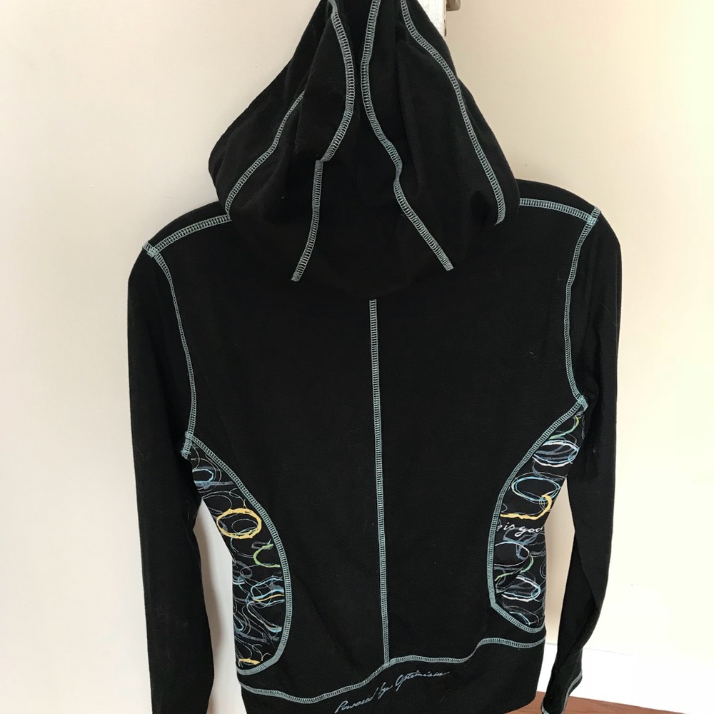 Athletic jacket - Picture 2 of 3
