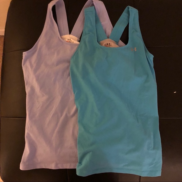 Two Under Armour tanks - Picture 1 of 4