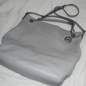 Michael Kors Large Hobo in Pearl Grey