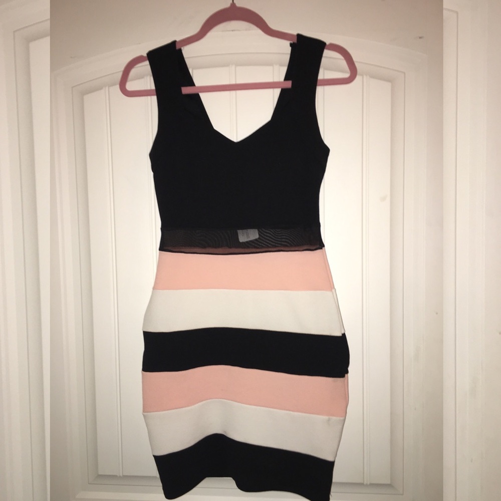 WINDSOR BODYCON DRESS NWT