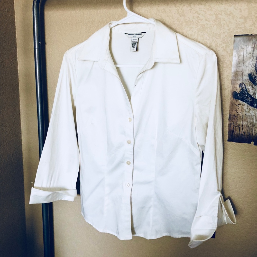 Banana Republic stretch white button up shirt