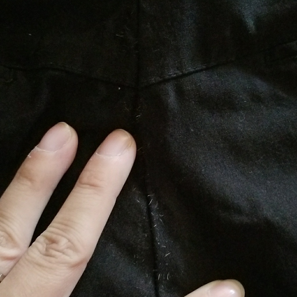 Shorts - Picture 4 of 8