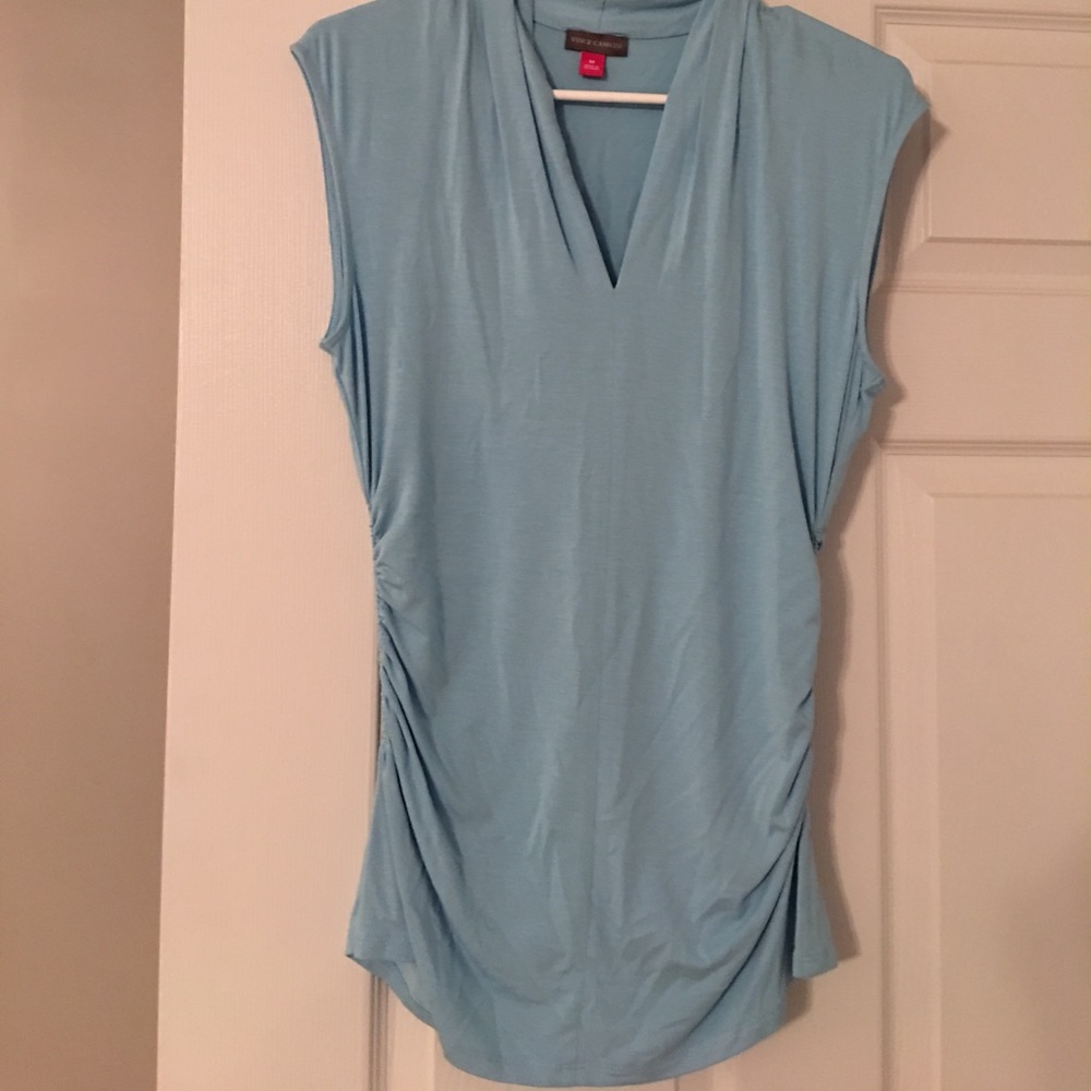 Vince Camuto size medium ladies top NWOT