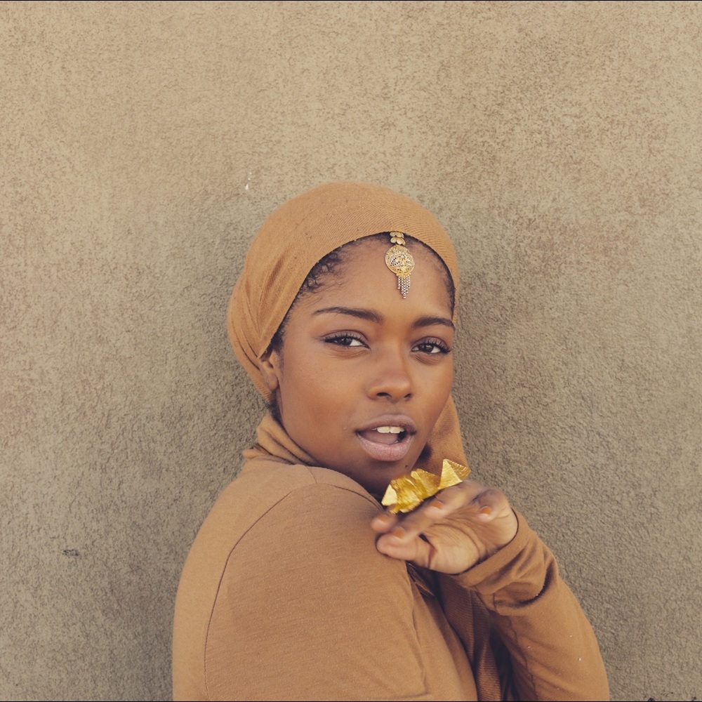 MEET Your Posher Infinity