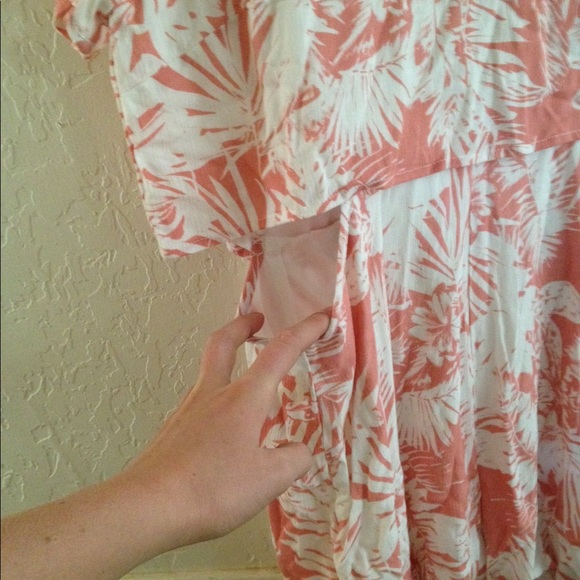 Tropical Rhomper - Picture 2 of 4