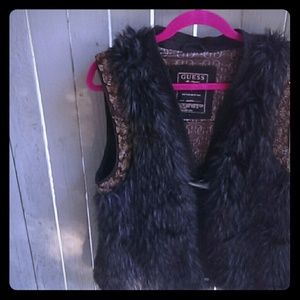 Guess faux fur vest Large