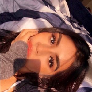 Meet your Posher, Gabriela