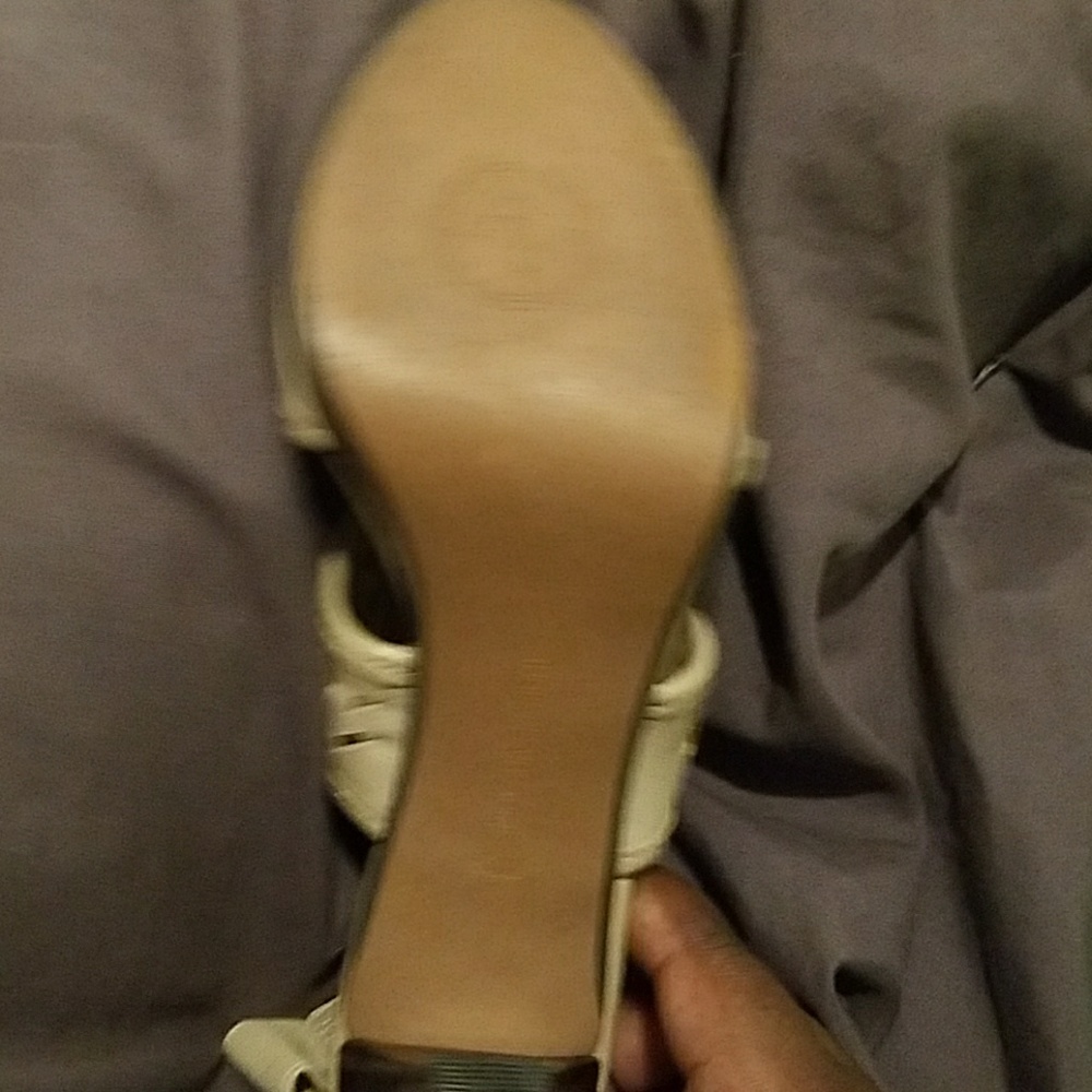 Shoes - Picture 2 of 2