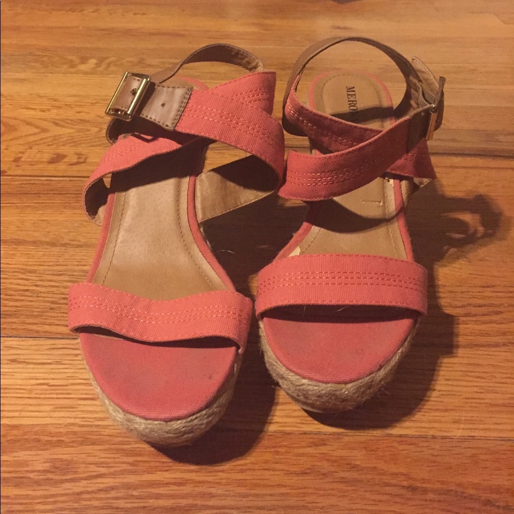 Pink wedges