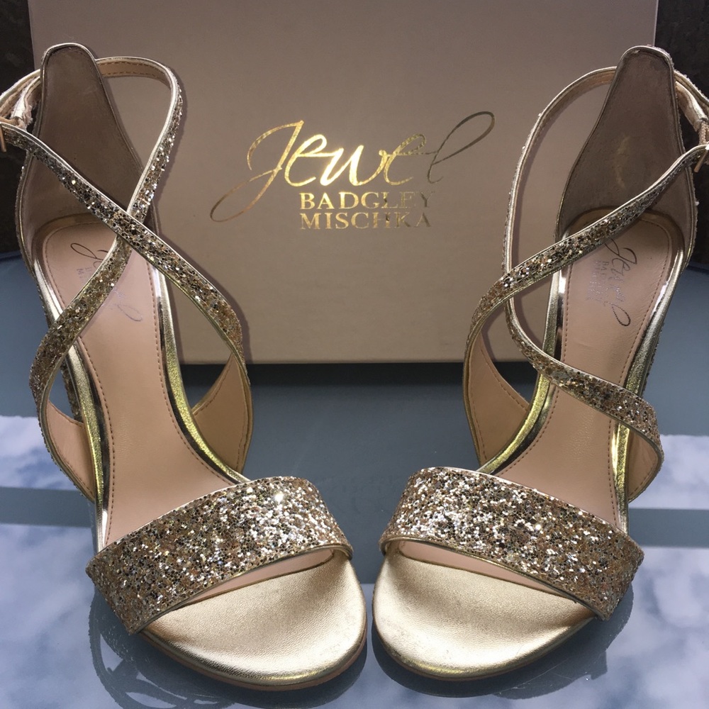 Jewel Badgley Mischka Glitter Evening Shoe