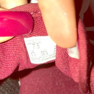 7.5 vans
