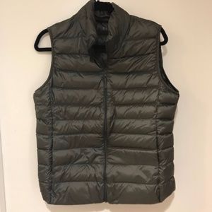 Uniqlo - Puffy Vest
