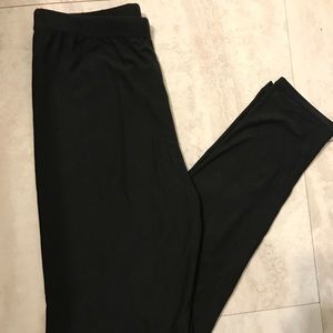Agnes & Dora Black Leggings