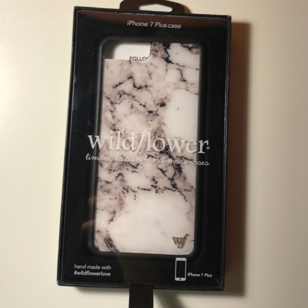 iPhone 7 Plus wildflower cases