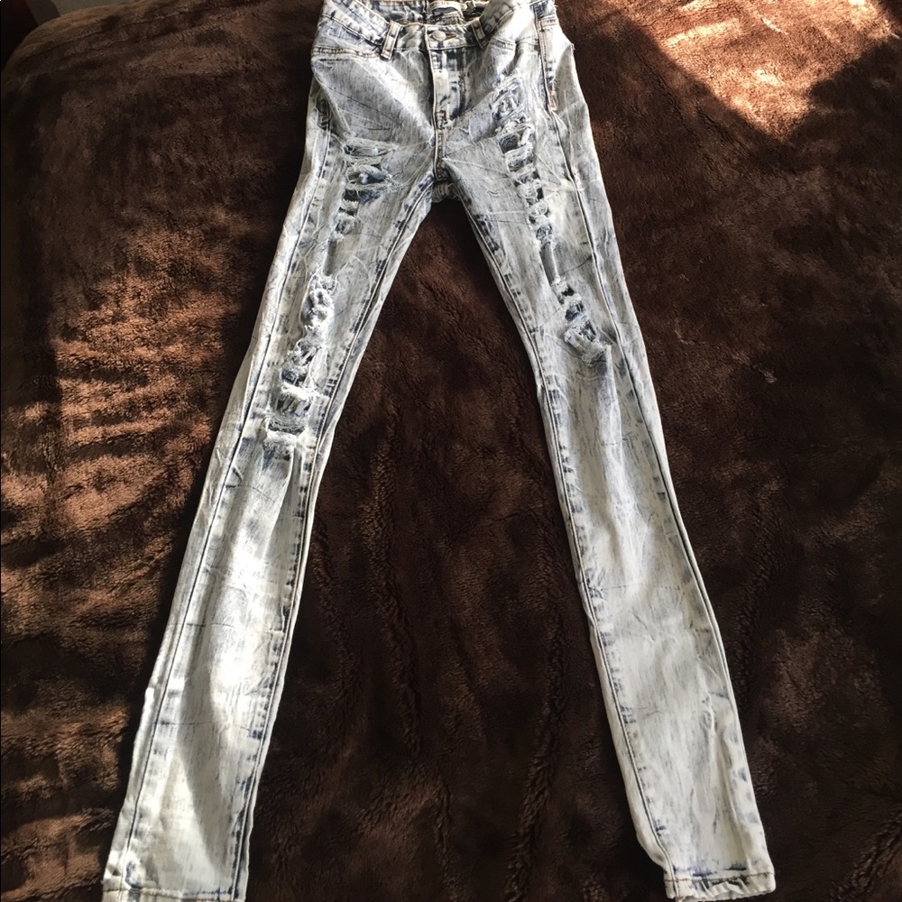 HIGH RISE ACID WASH JEGGING