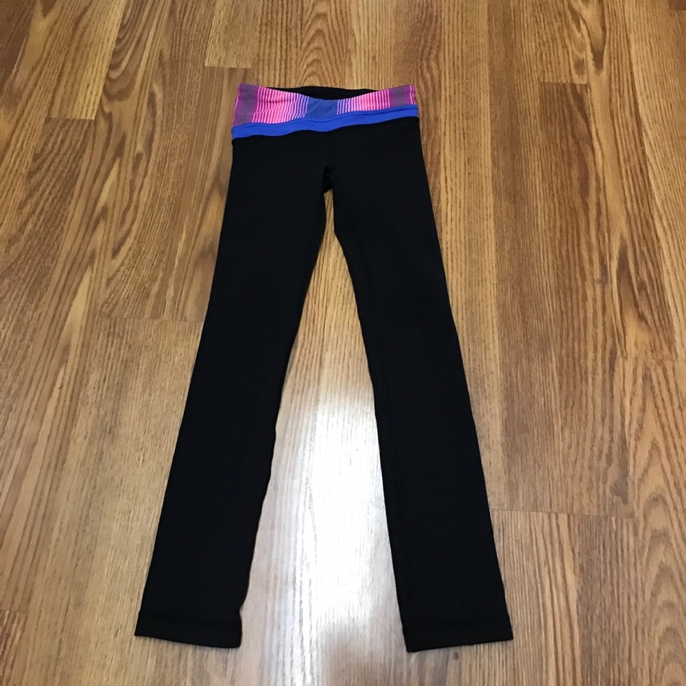 Ivivva Size 6 Reversible Black Leggings