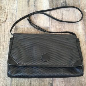 3/$15Sale Liz Claiborne Vintage Grey & Black Purse