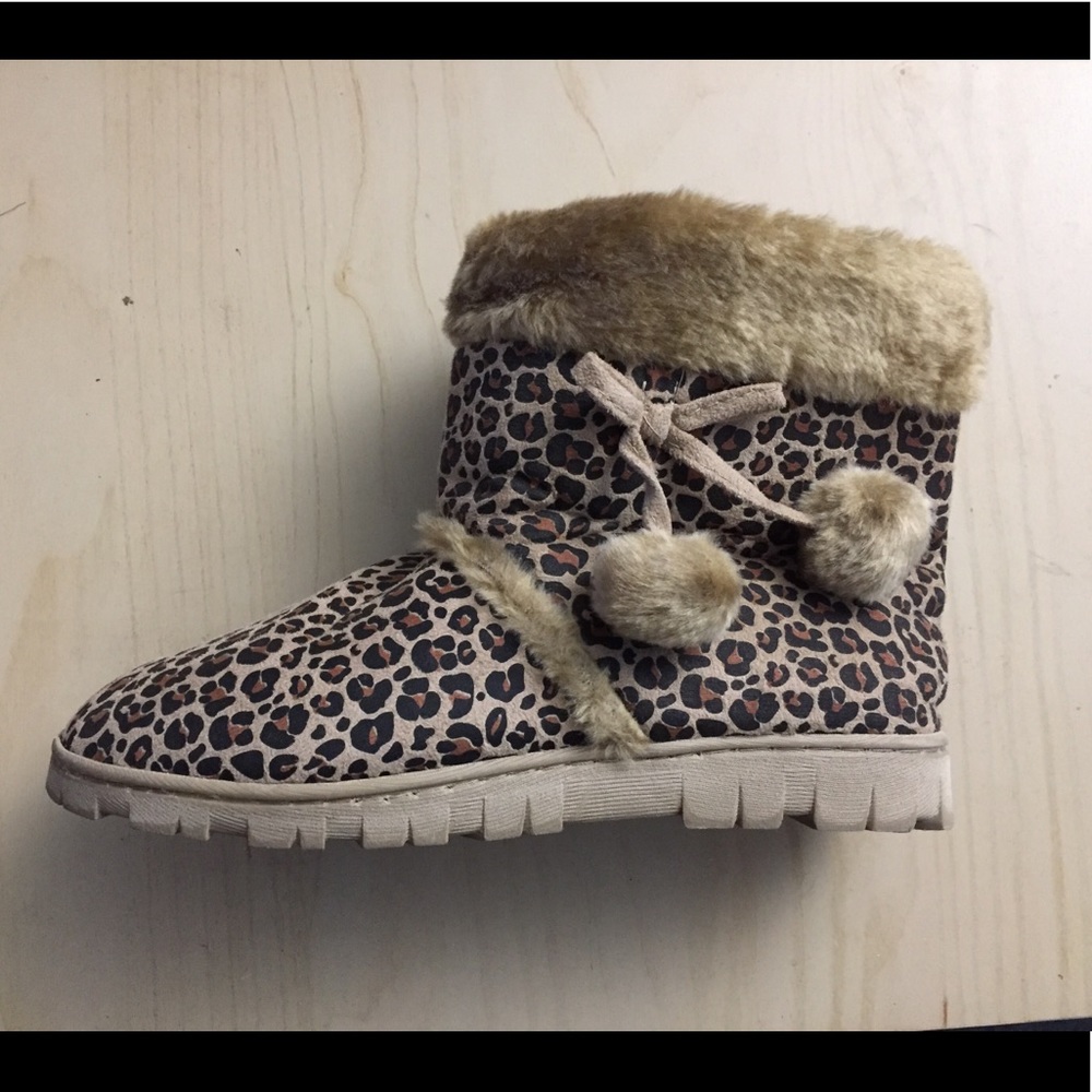Leopard Print Cozy Winter Ankle Boot