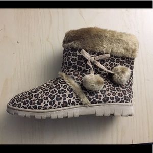 Leopard Print Cozy Winter Ankle Boot