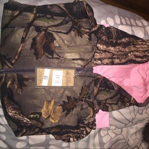 Camo w pink hoodie