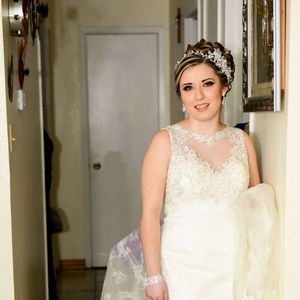 Meet your Posher, Deyanira