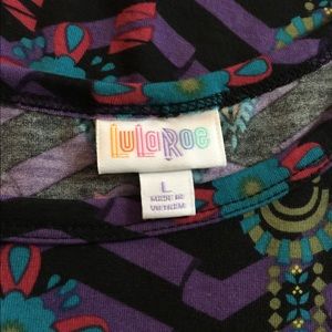 Carly’s all from smoke free home M L and XL