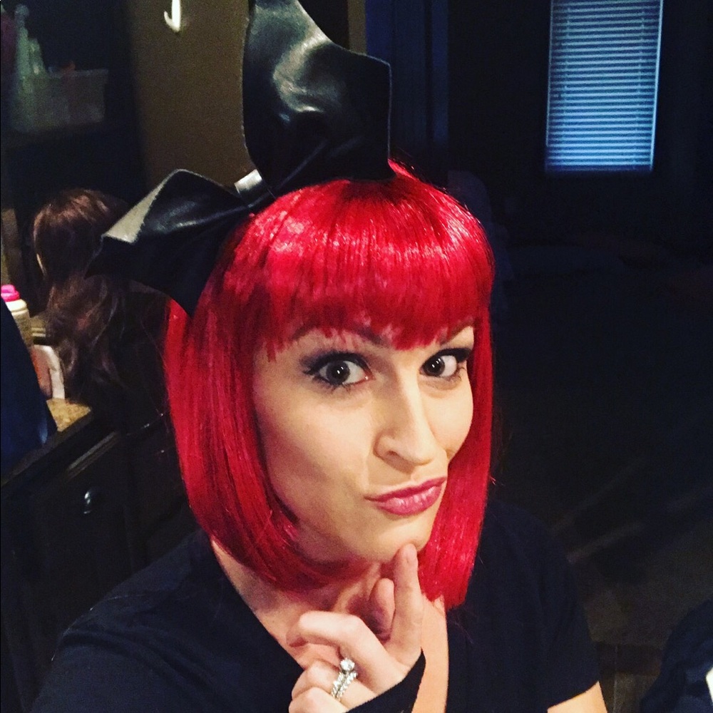 Meet your Posher, Cara