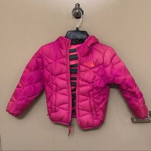 Gently worn The North Face reversible jacket 4-6 Y