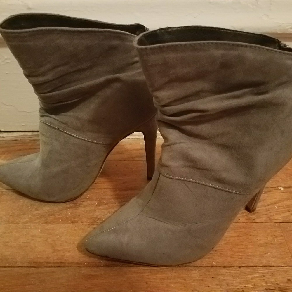 Gray Ankle Boots - Picture 4 of 6