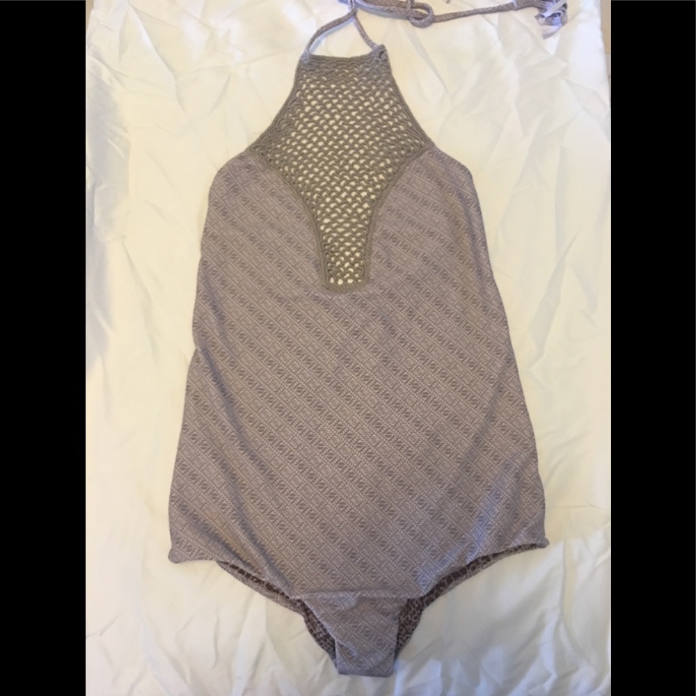 Acacia Swimwear NWOT Teahupoo in Batik