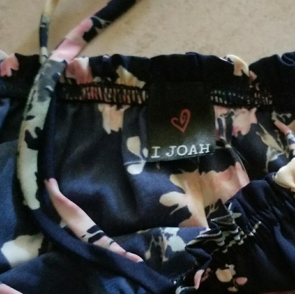 Shirt - Picture 2 of 3